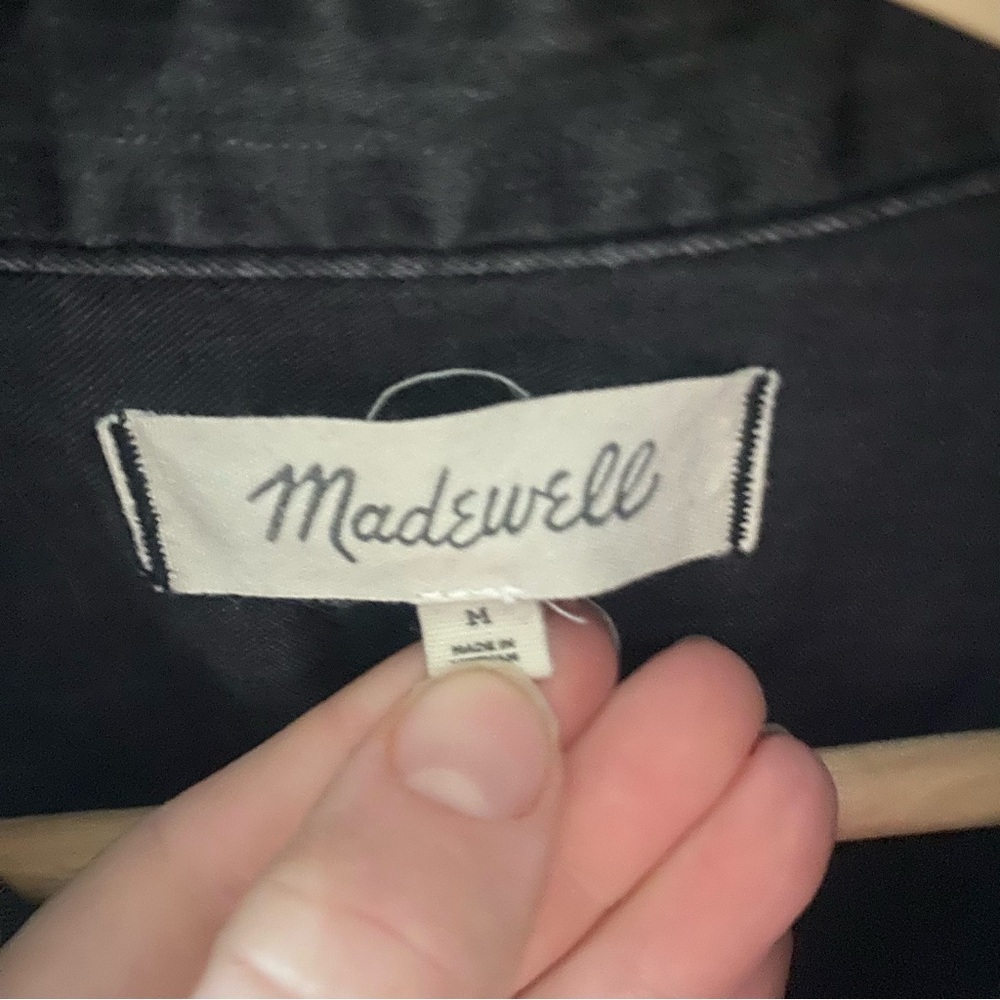 Madewell Denim Hilltop Shirt in Lunar Wash Black Size Medium Short Sleeve - Picture 4 of 10